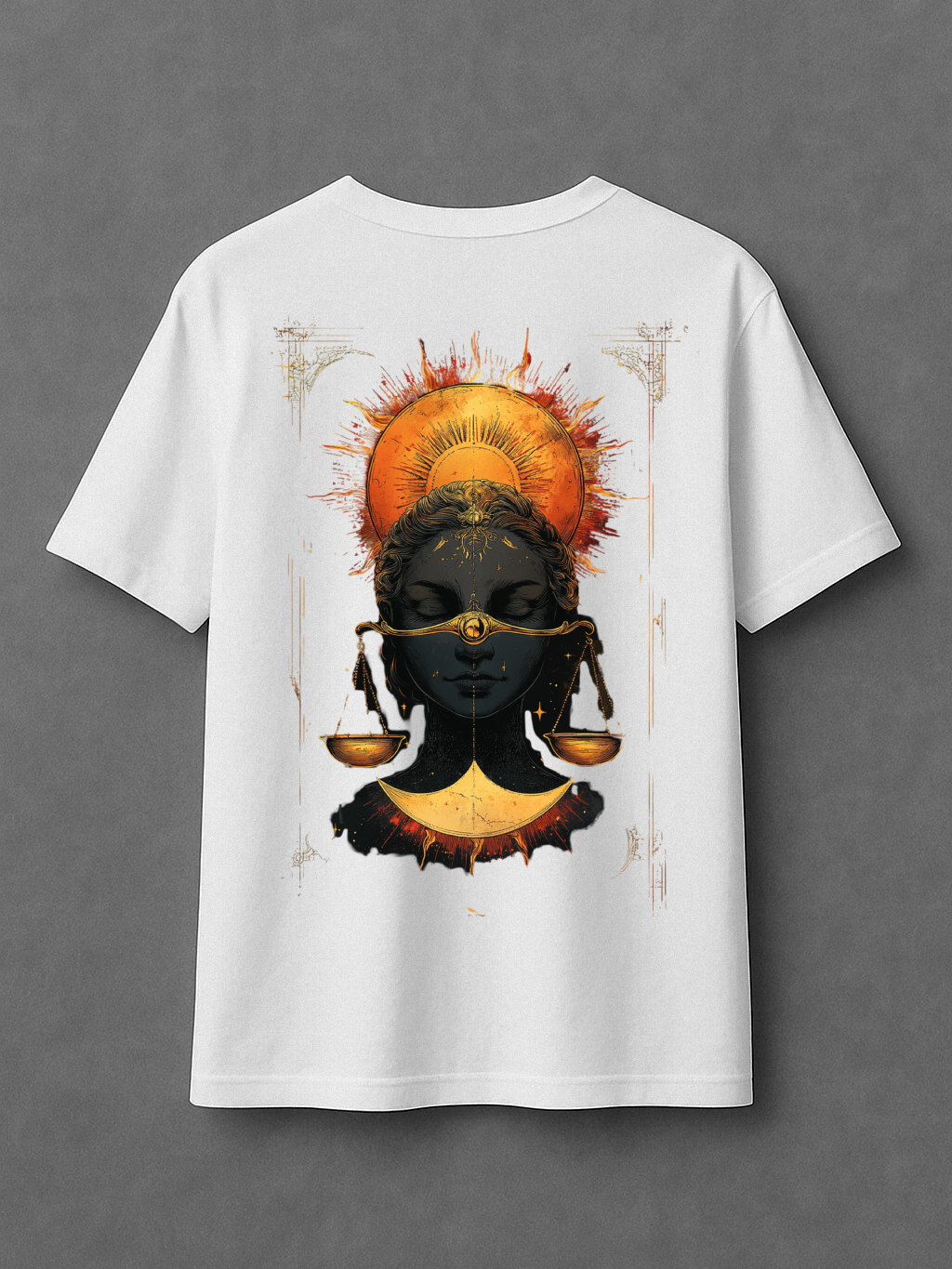 Sun & Scales - Oversize T-Shirt