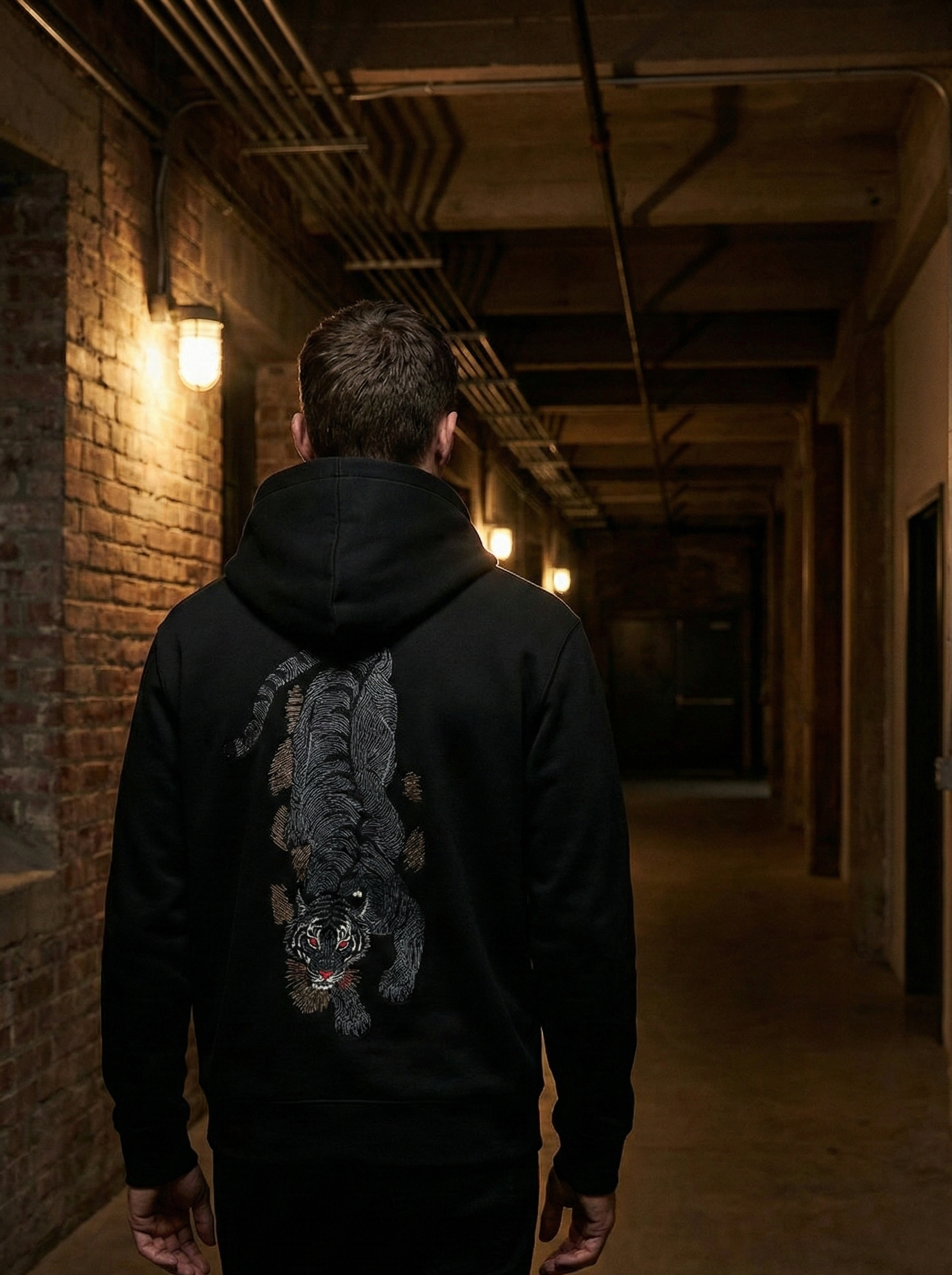 Black Tiger - Hoodie